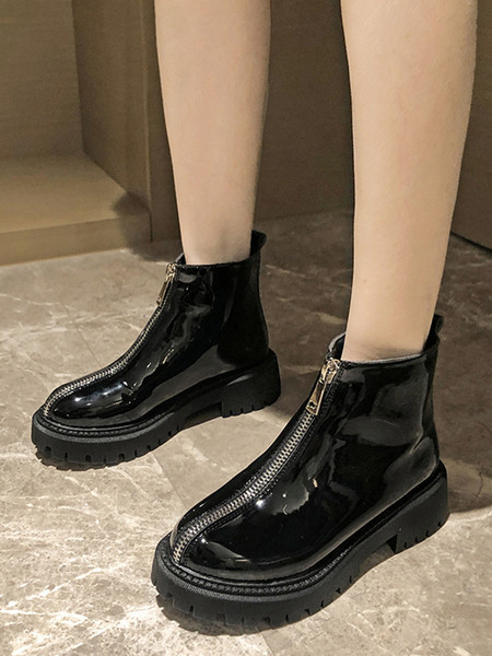 Актуални дамски боти в черен цвят с цип