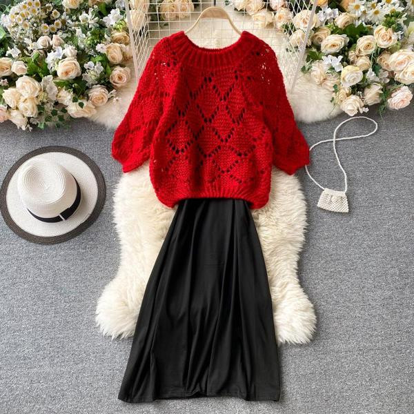 Дамски комплект от рокля и пуловер 