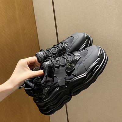 Дамски ежедневни маратонки подходящи за зимата 