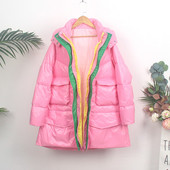 Moderna ženska duga zimska jakna s kapuljačom i džepovima