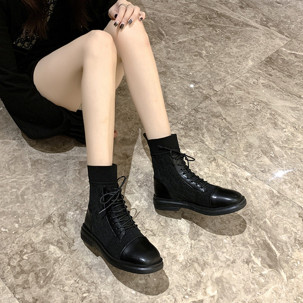 Дамски есенно-зимни  модерни боти -два модела 