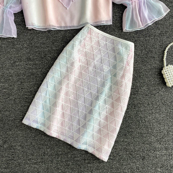 Модерен дамски многоцветен комплект от риза и пола 