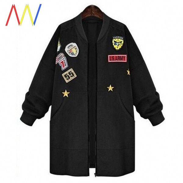 Дълго спортно-ежедневно яке с апликации