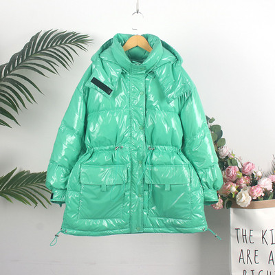 НОВ модел дамско зимно яке с качулка и джобове