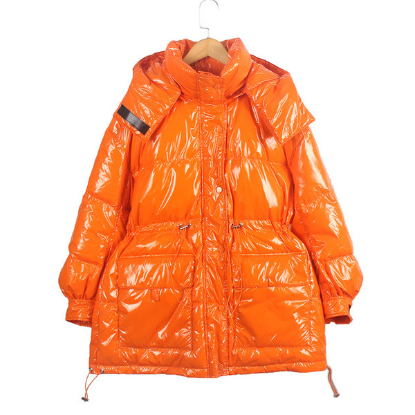 НОВ модел дамско зимно яке с качулка и джобове 