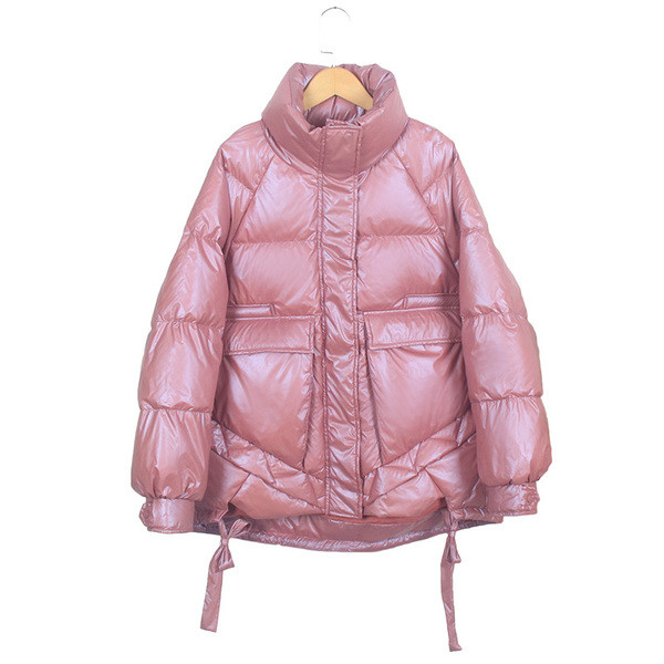 Дамско зимно яке с висока яка,дълъг ръкав и джобове 