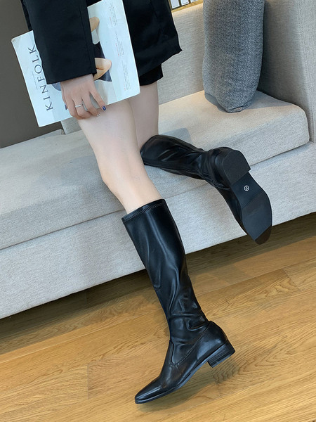 Дамски ежедневни ботуши от еко кожа в черен цвят