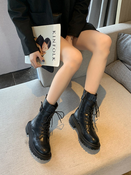 Ежедневни дамски боти с груба  подметка в черен  цвят