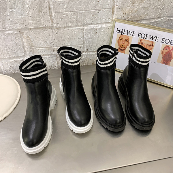 Дамски боти от еко кожа с цип и груба подметка