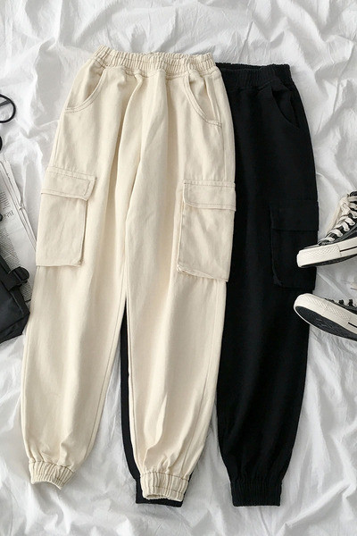 Дамски панталон с джобове и еластична талия