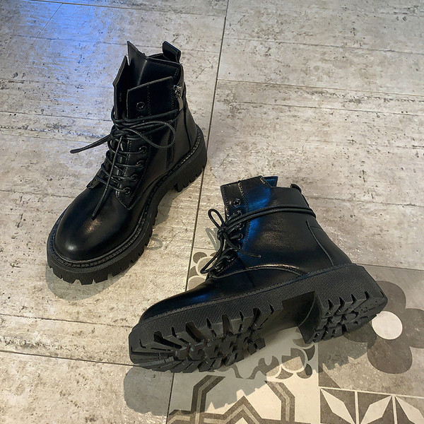 Ежедневни дамски боти с груба подметка и връзки