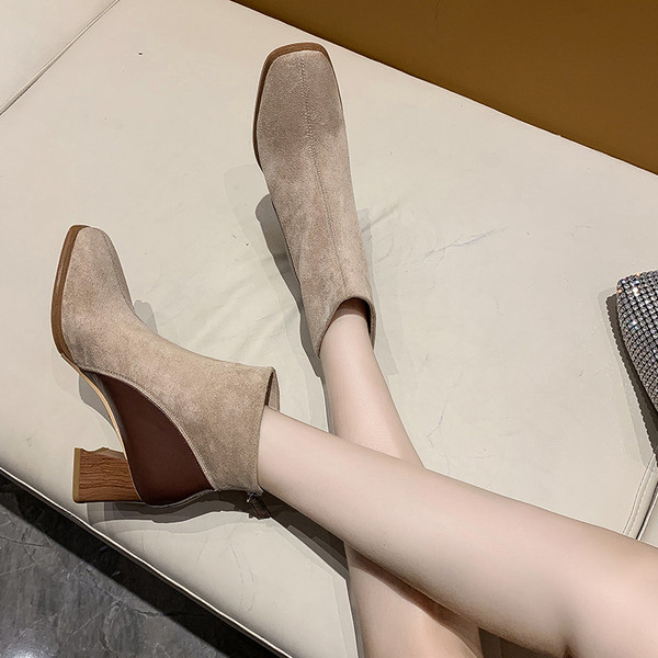 Дамски стилни боти с дебел 6см ток и цип