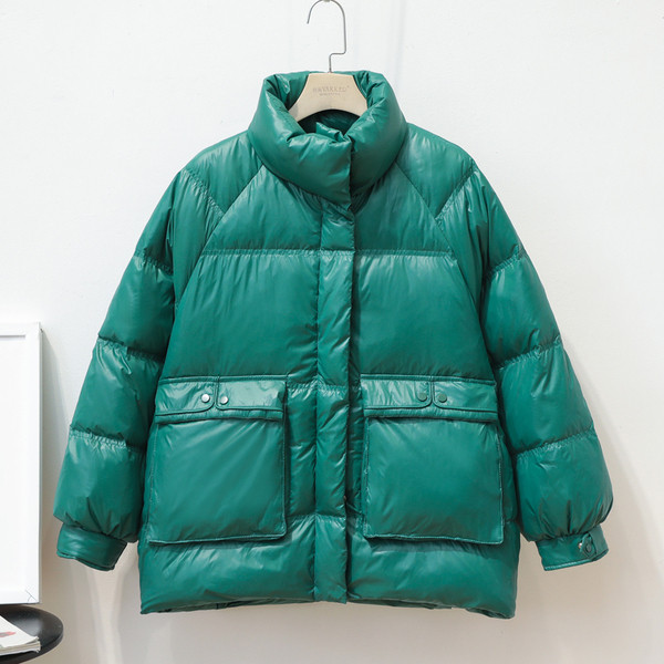 Дамско зимно  яке с висока яка,дълъг ръкав и джобове 