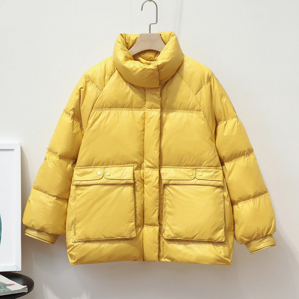 Дамско зимно  яке с висока яка,дълъг ръкав и джобове 