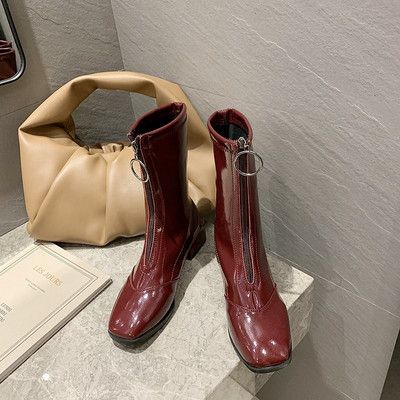 Дамски есенни  лъскави боти с цип