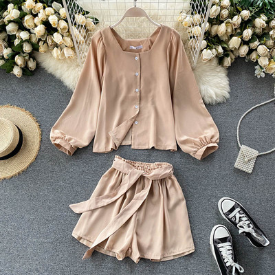 Дамски комплект включващ риза и панталон