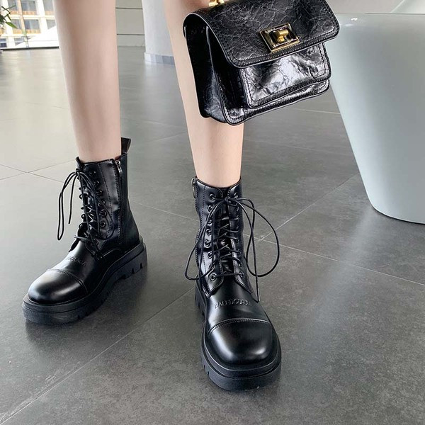 Кожени дамски зимни черни  боти 