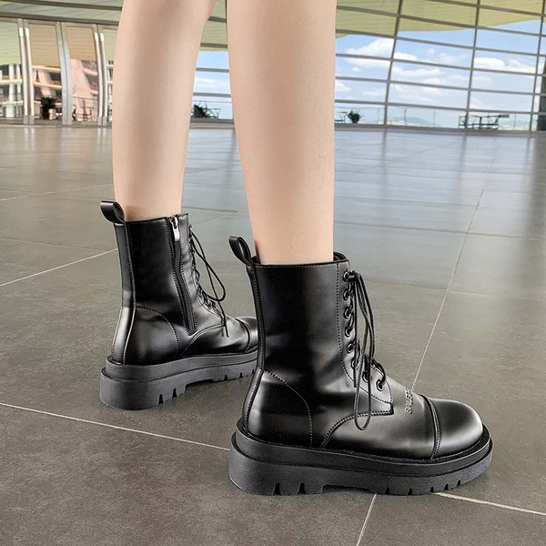 Кожени дамски зимни черни  боти 