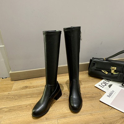 Дамски модерни  черни ботуши -два модела