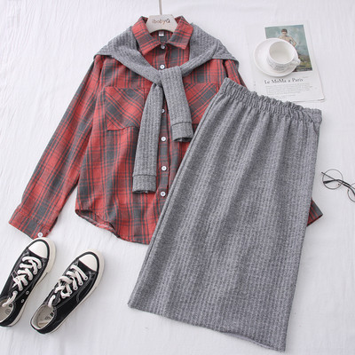 Ежедневен дамски комплект от две части карирана риза+пола