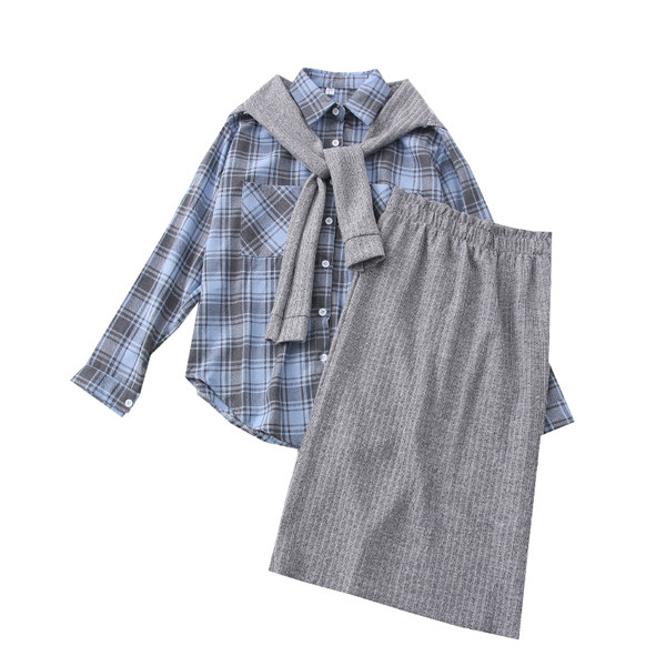 Ежедневен дамски комплект от две части карирана риза+пола