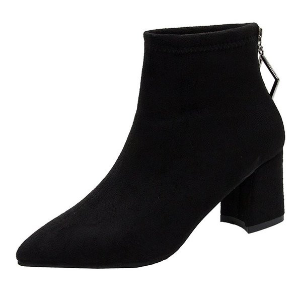 Модерни дамски боти от еко велур  с дебел ток и цип 