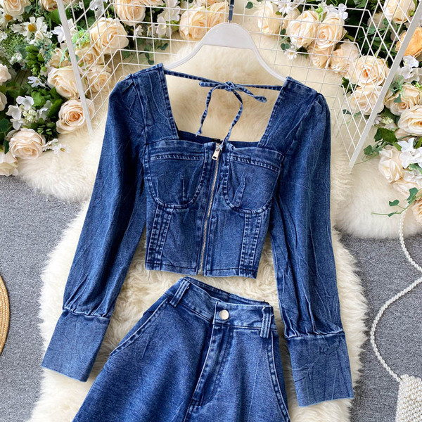 Дамски дънков комплект от панталон и блуза с квадратно деколте и цип 