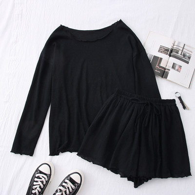 Ежедневен дамски комплект къси панталони + блуза