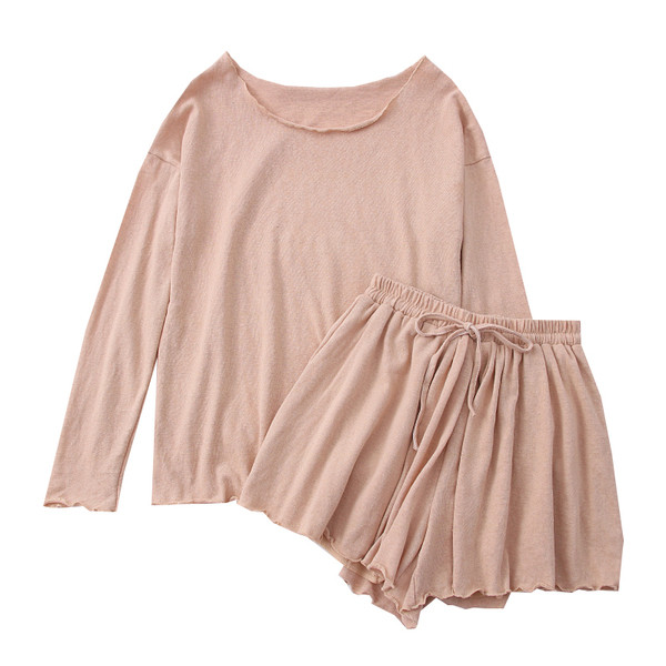 Ежедневен дамски комплект къси панталони + блуза