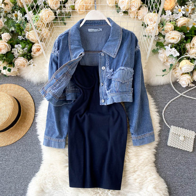 Дамски комплект от рокля и дънково яке