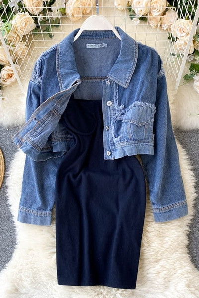 Дамски комплект от рокля и дънково яке 