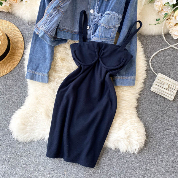 Дамски комплект от рокля и дънково яке 