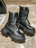 Нов модел дамски боти от еко кожа с груба подметка и връзки