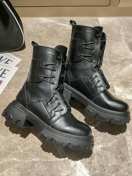 Нов модел дамски боти от еко кожа с груба подметка и връзки