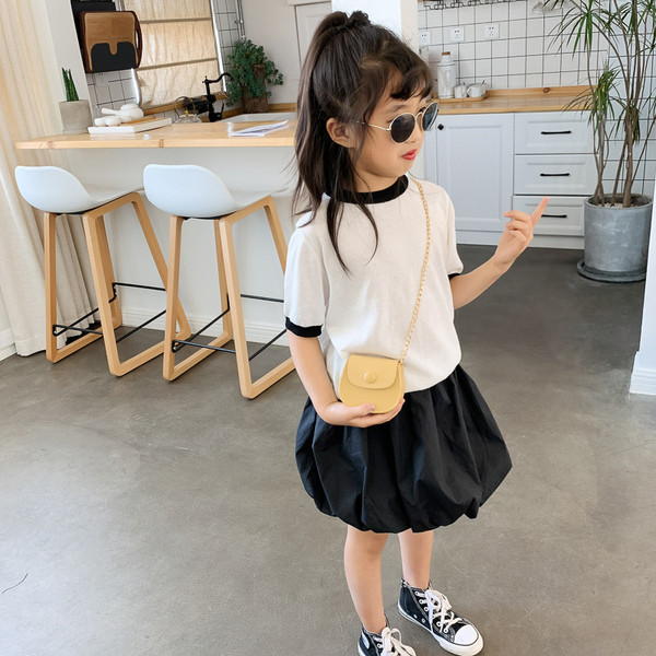 Нов модел малка детска чанта с метална верижка