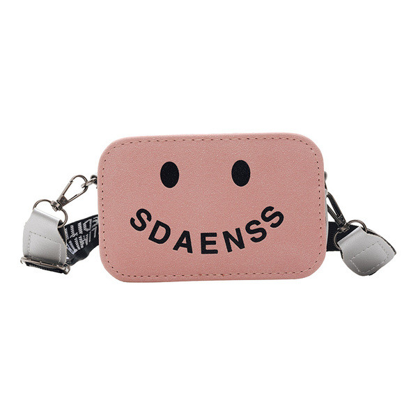 Ежедневна малка детска чанта с апликация