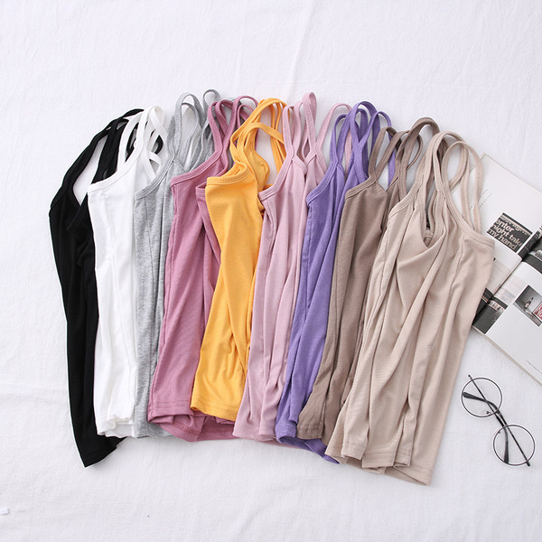 Ежедневен дамски потник с тънки презрамки и обло деколте