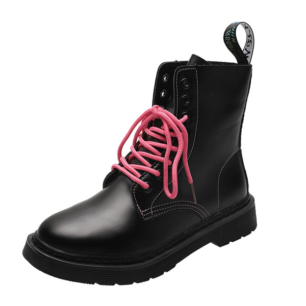 Дамски боти от еко кожа с равна подметка и връзки