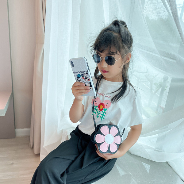 Нов модел малка детска чанта с изкуствена кожа във формата на цвете