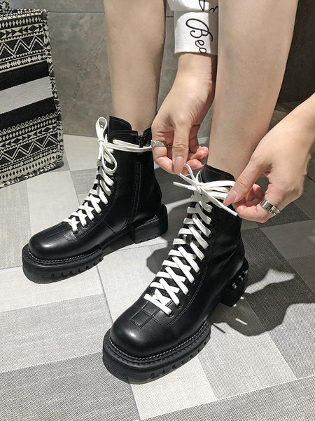 Черни дамски боти от еко кожа с бели връзки