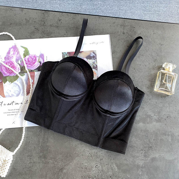 Дамско бюстие от кадифе с тънки презрамки 