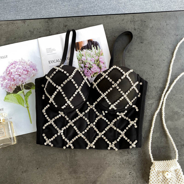 Черно дамско бюстие с тънки презрамки и камъни