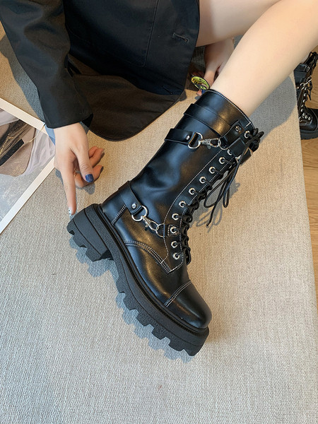 Ženske kožne čizme s grubim potplatom u crnoj boji