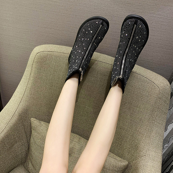 Ženske moderne čizme sa elementom kamenja