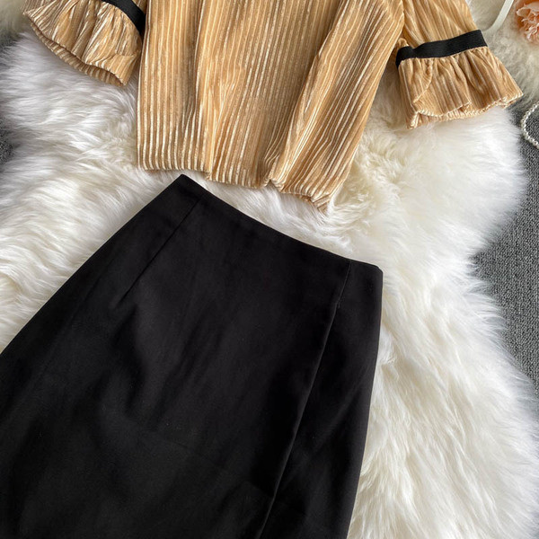 Moderan ženski set suknje s visokim strukom i bluzom od samta