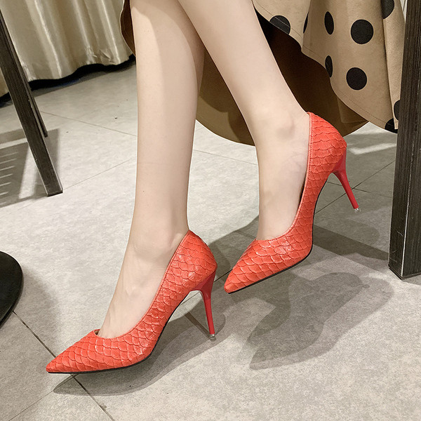 Ženski špic model sa tankom petom od 6 cm - eko koža