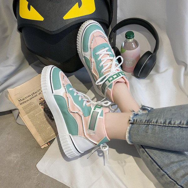 Šarene ženske kožne tenisice s ravnim potplatom