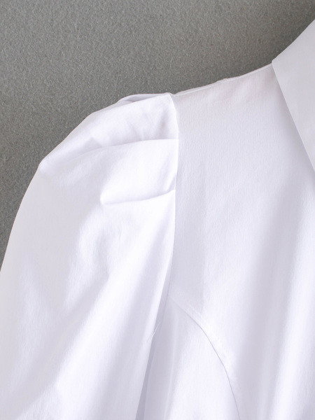 Novi model ženske košulje - sa klasičnom kragnom u bijeloj boji