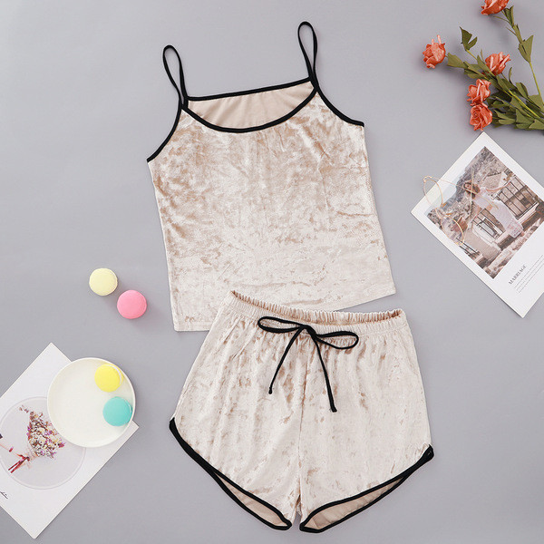 Ženska pidžama iz dva dijela, kratke hlače s visokim strukom i majicom bez rukava