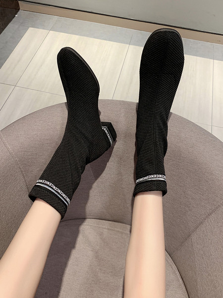 Ženske tekstilne čizme na petu debljine 4cm crne boje